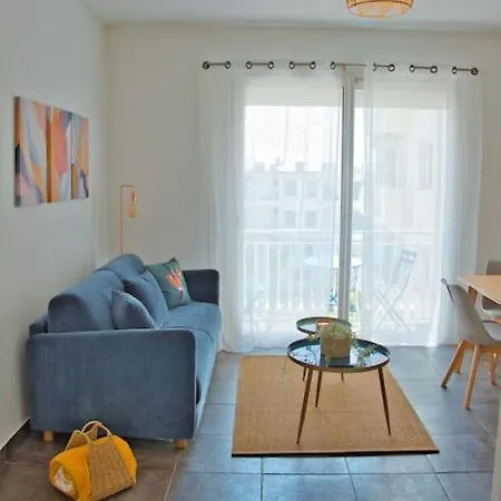 Cosy A 2 Pas De La דירה *